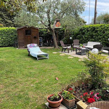 Villa Indipendente A Pochi Passi Dal Lago San Felice del Benaco Kültér fotó